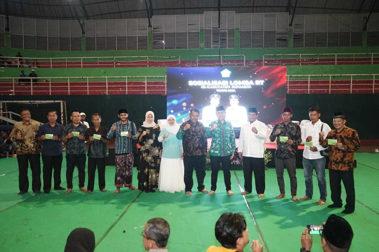 Kegiatan sosialisasi lomba Rukun Tetangga (RT) se-Kabupaten Sidoarjo digelar Sabtu (27/01/2024) malam, di Indoor GOR Sidoarjo. SP/ HIKMAH
