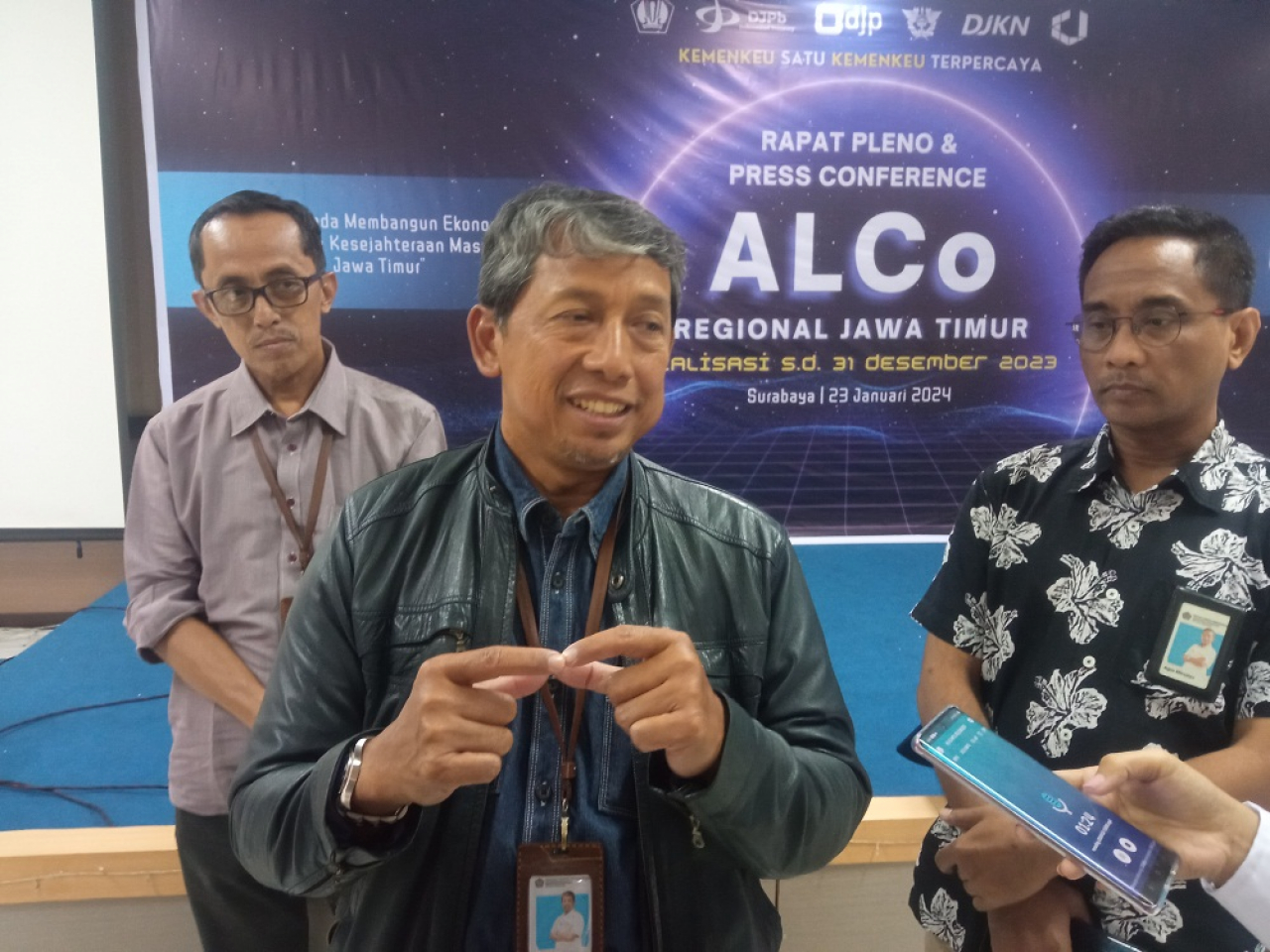 Kepala Perwakilan Kemenkeu Provinsi Jatim memaparkan implementasi kebijakan fiskal pemerintah pusat dan daerah dalam membangun perekonomian.SP/ Aini