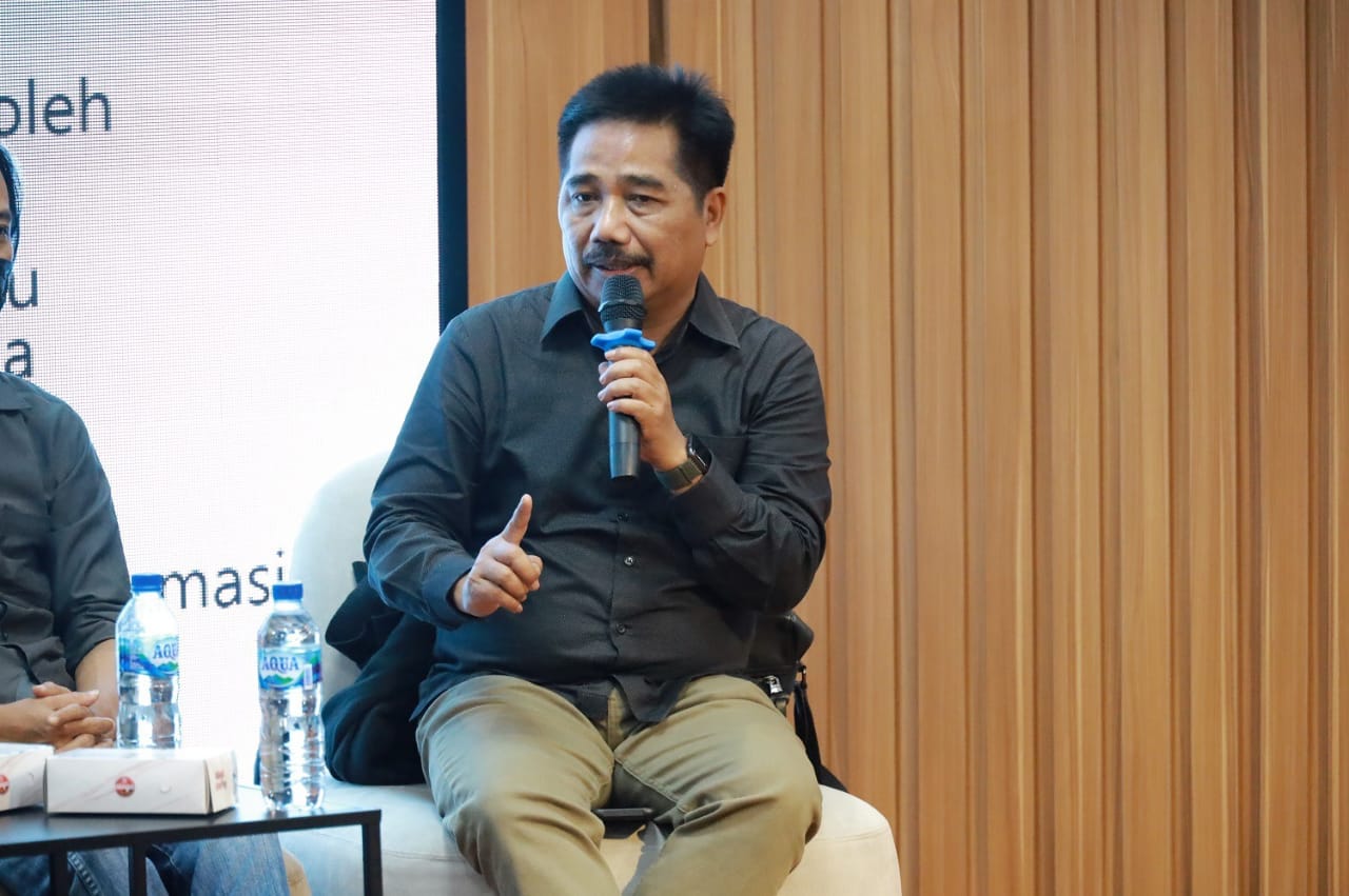 Pakar Komunikasi Politik Universitas Airlangga, Dr. Suko Widodo, Drs., M.Si.