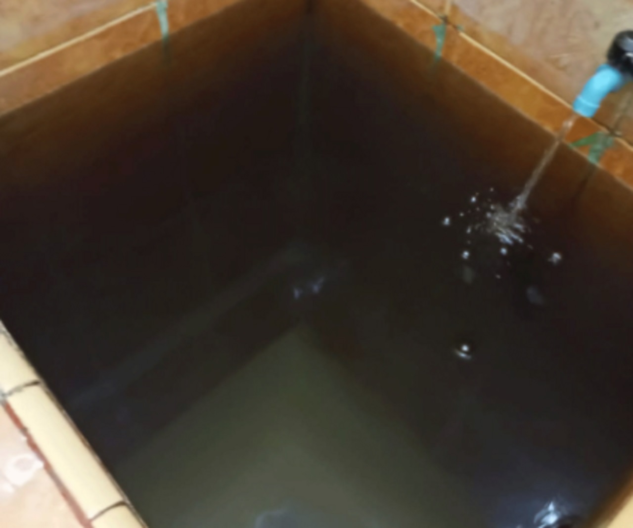 Air PDAM Delta Tirta Sidoarjo pada Minggu (18/02/2024). SP/ Tangkapan Layar Indra Purnama