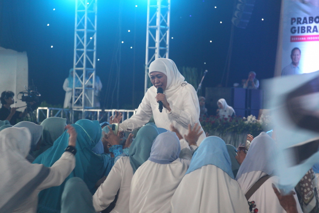 Jurkamnas TKN Prabowo Gibran Khofifah Indar PArawansa saat Doa Bersama di Surabaya, Jumat (9/2/2024). Foto : Riko/SP