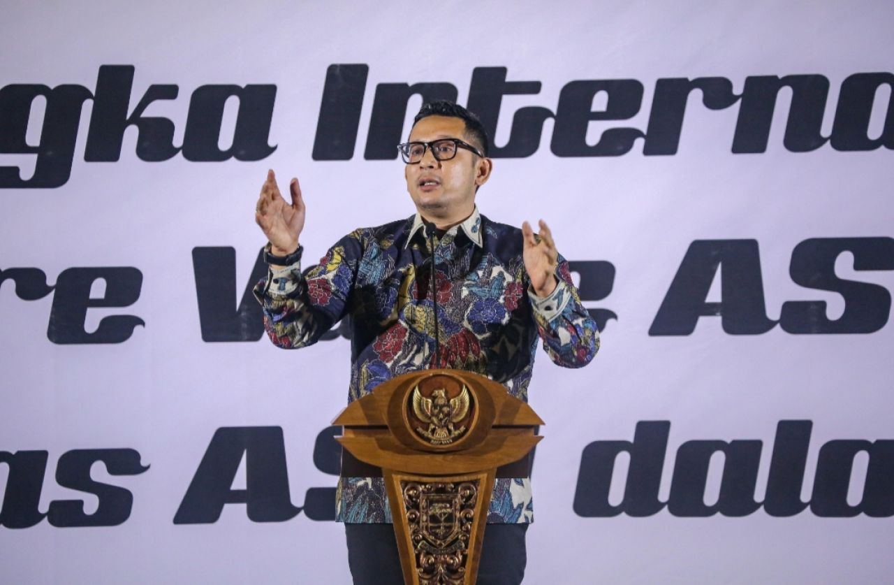 Pj Wali Kota Ali Kuncoro bangga realisasi investasi Kota Mojokerto naik pesat tahun 2023 kemarin.