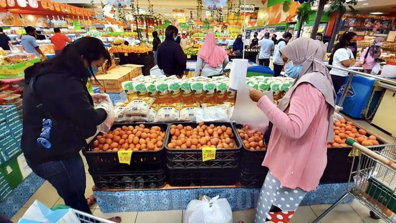 Ilustrasi. Pengeluaran konsumsi masyarakat meningkat saat pemilu, mengakibatkan stabilitas ekonomi nasional. SP/ JKT