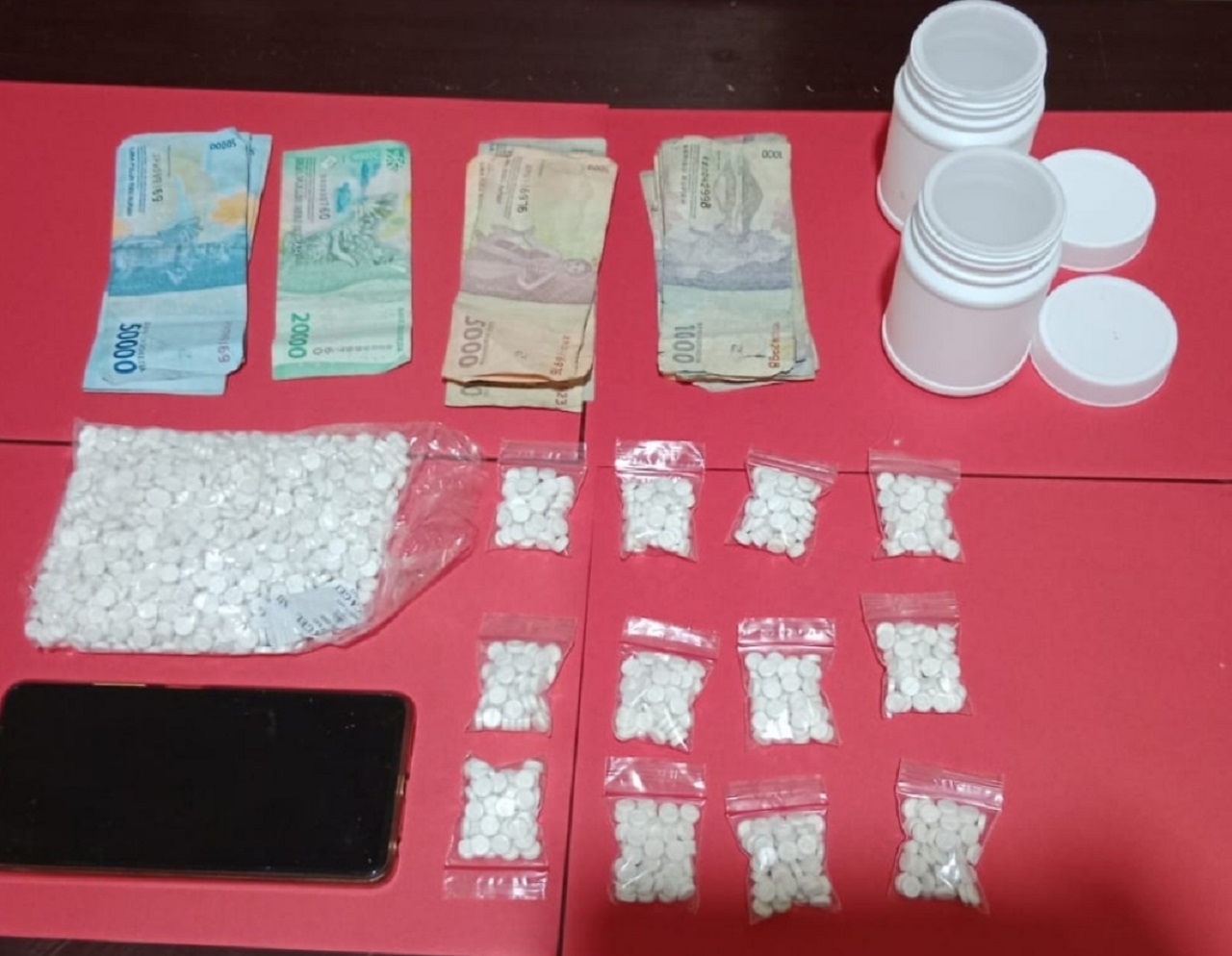 Barang bukti yang diamankan Polsek Dlanggu, Kamis (21/03/2024). SP/ Dok. Polsek Dlanggu