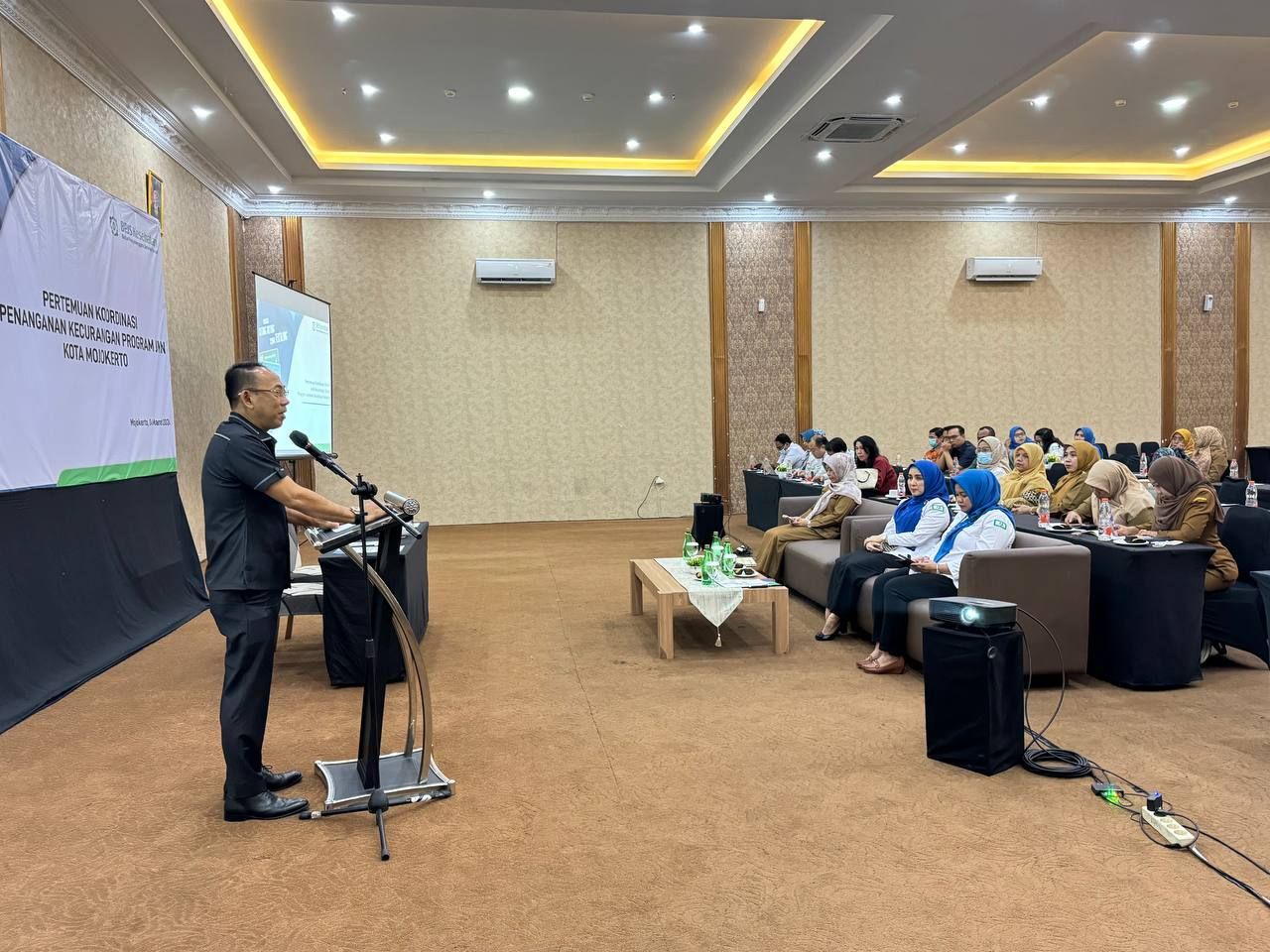 Sekdakot Mojokerto Gaguk Tri Prasetyo saat memberikan paparan