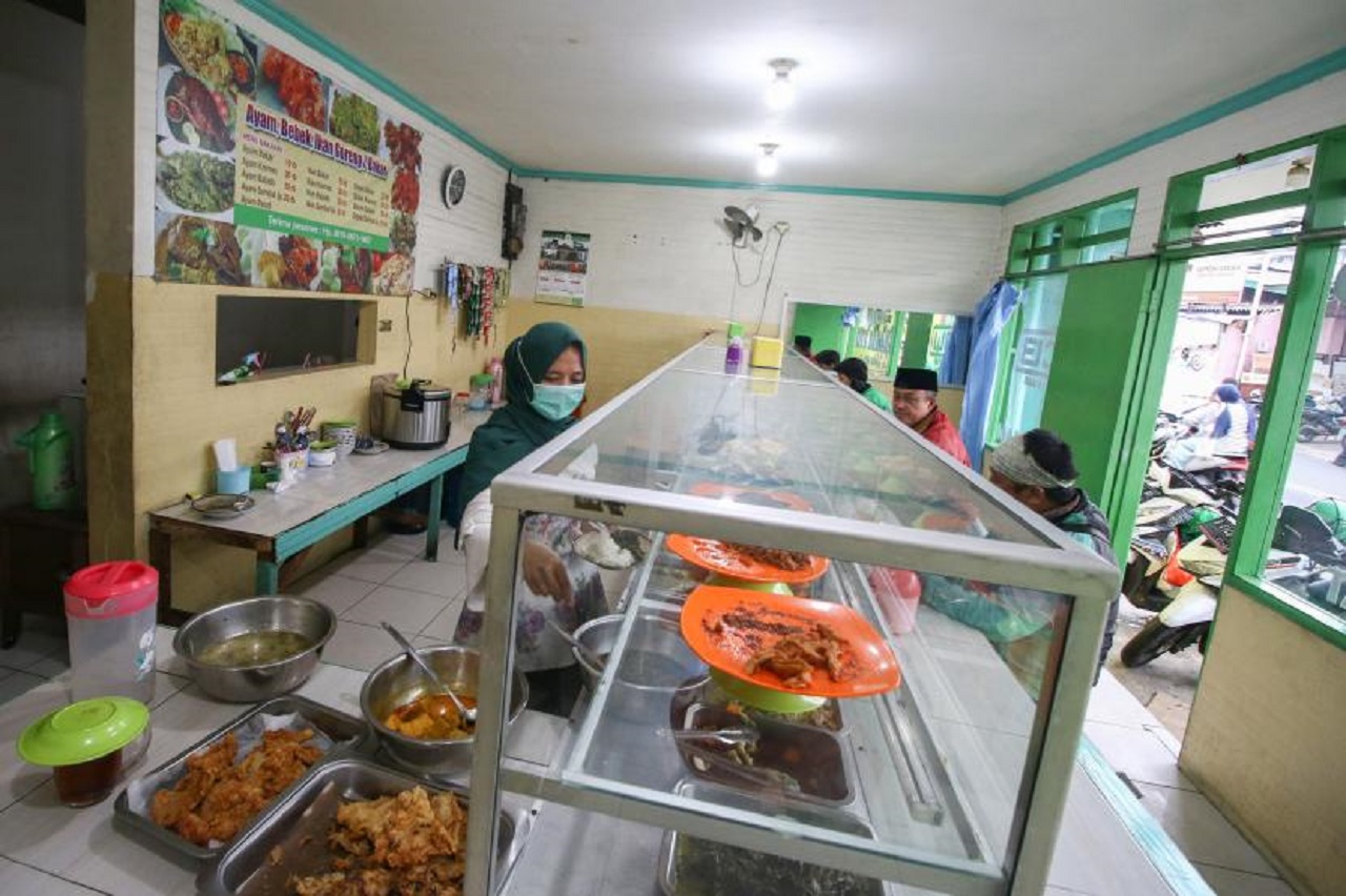 Salah satu penjual wartek di Kota Madiun. SP/ MDN