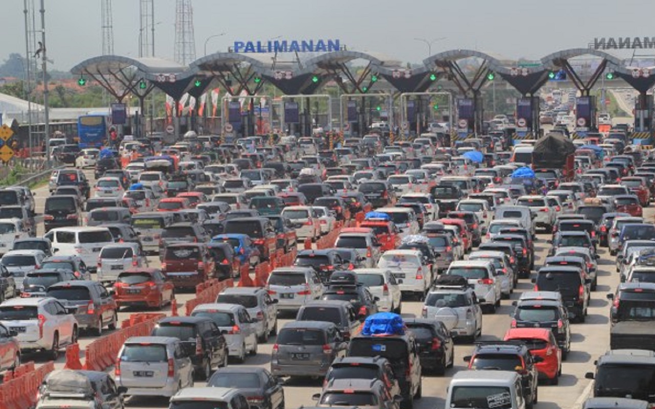 Ilustrasi. Kemacetan total menjalng mudik lebaran. SP/ JKT