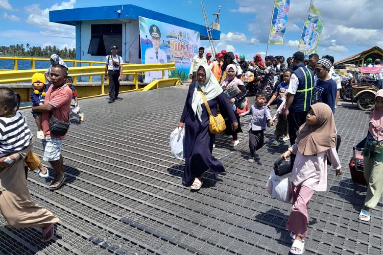 Prediksi jumlah orang yang akan kembali dari Raas menuju Jangkar, sebanyak 1000 orang. SP/AJTI