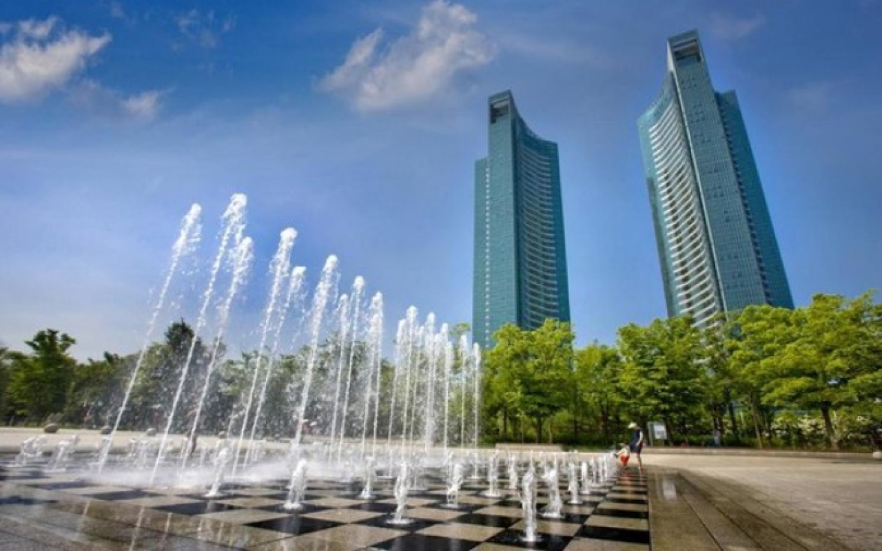 Kim Soo Hyun memiliki tiga apartemen yang diperkirakan mencapai sekitar 30 miliar won. SP/ News1