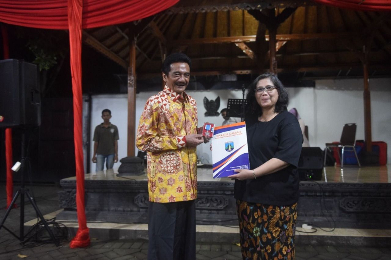 Pj Wali Kota Kediri Zanariah bersama Ketua DPRD Kota Kediri Gus Sunoto