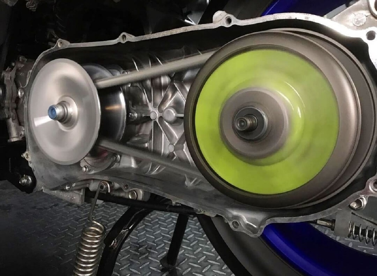 Proses Modifikasi CVT motor matik yang low budget dengan aksesoris menarik. SP/ JKT