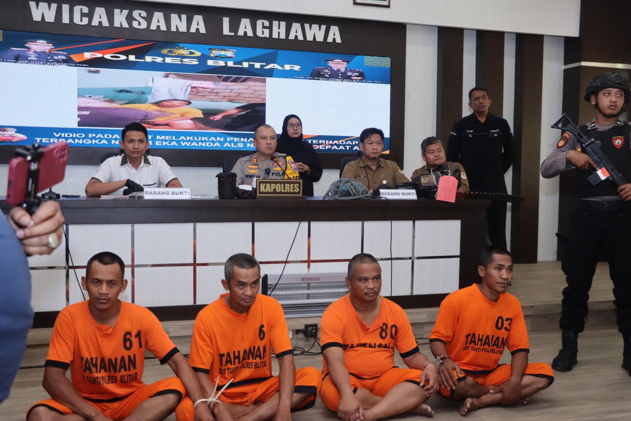 Rilis kasus ilegal logging. SP/Lestariono