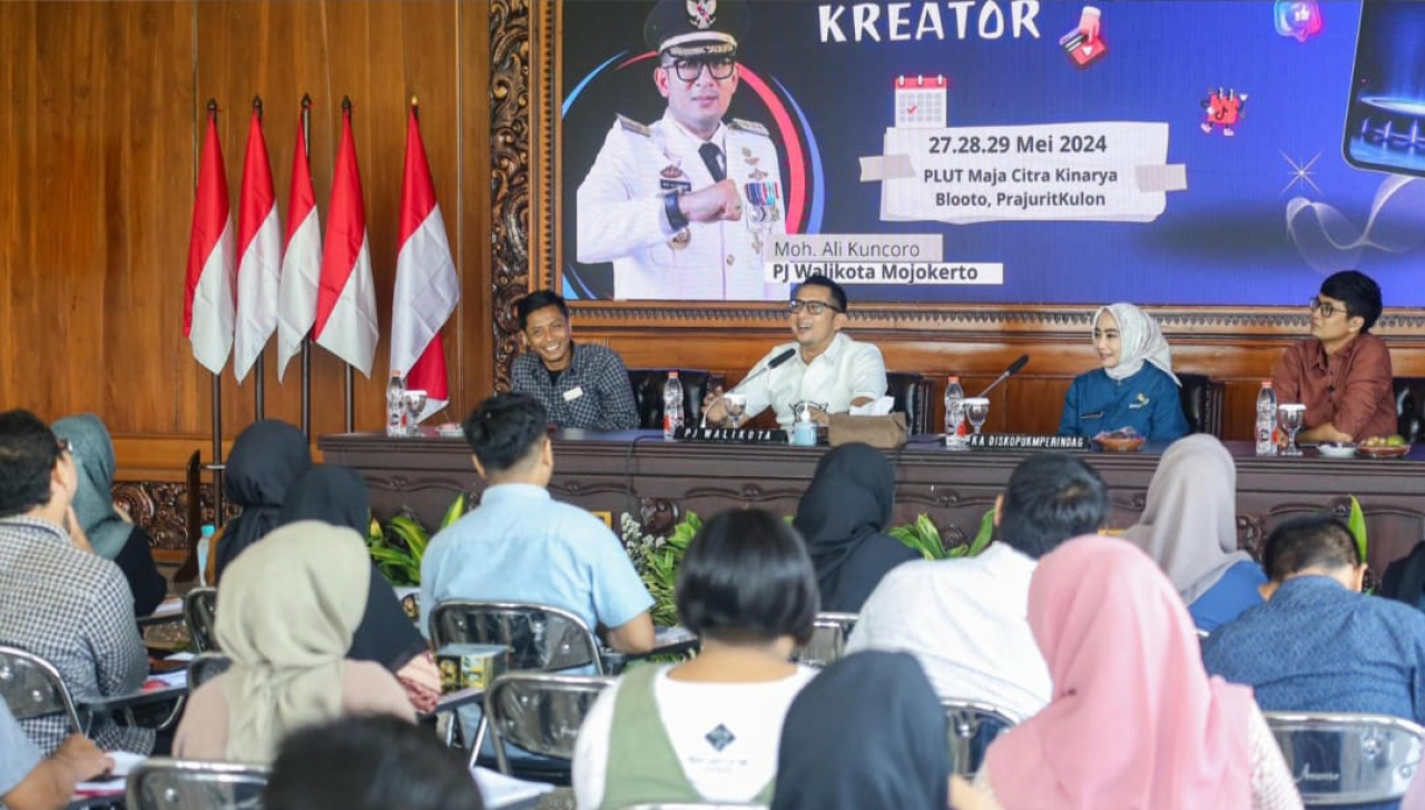 Pj Wali Kota Mojokerto saat memberikan sambutan pembukaan.