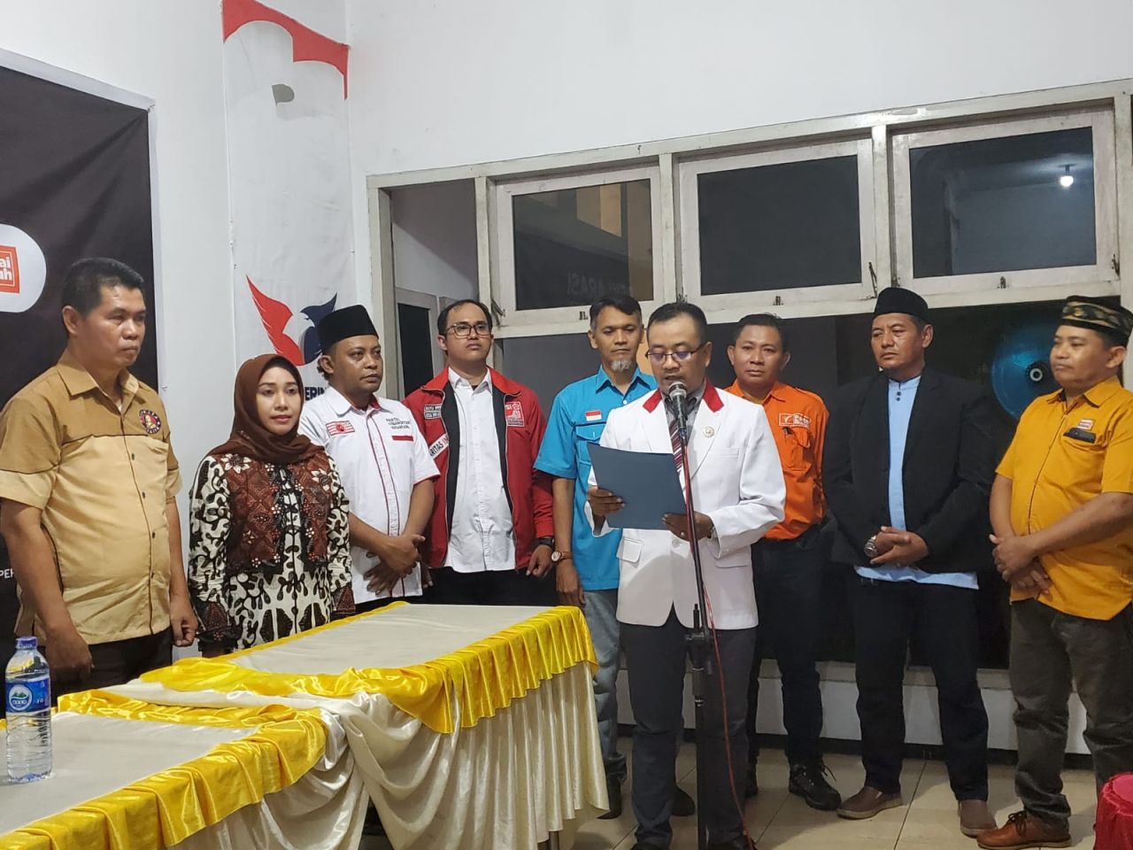 Deklarasi dukungan 7 partai non parlemen Kota Mojokerto kepada Calon Incumbent Ning Ita