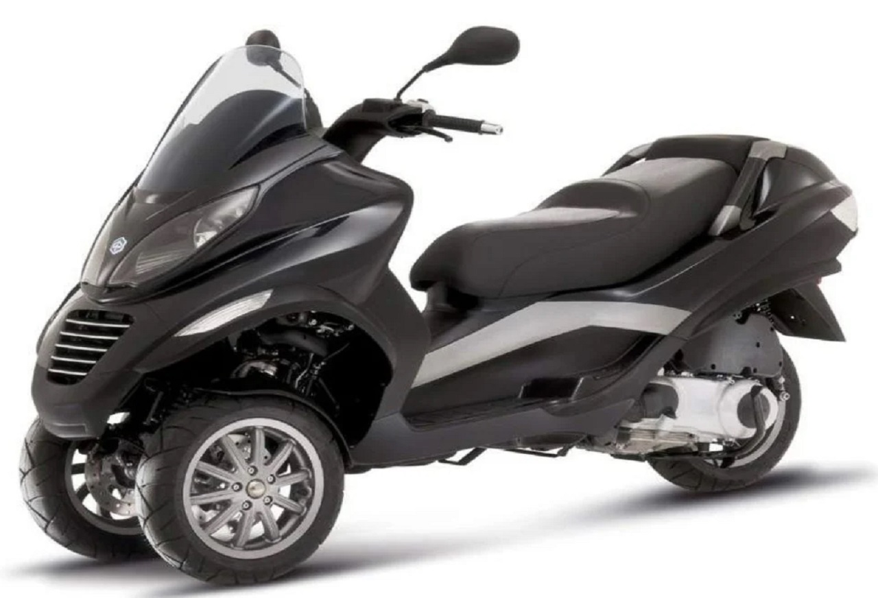 Skuter Piaggio MP3 125 milik mantan Presiden Prancis. SP/ JKT