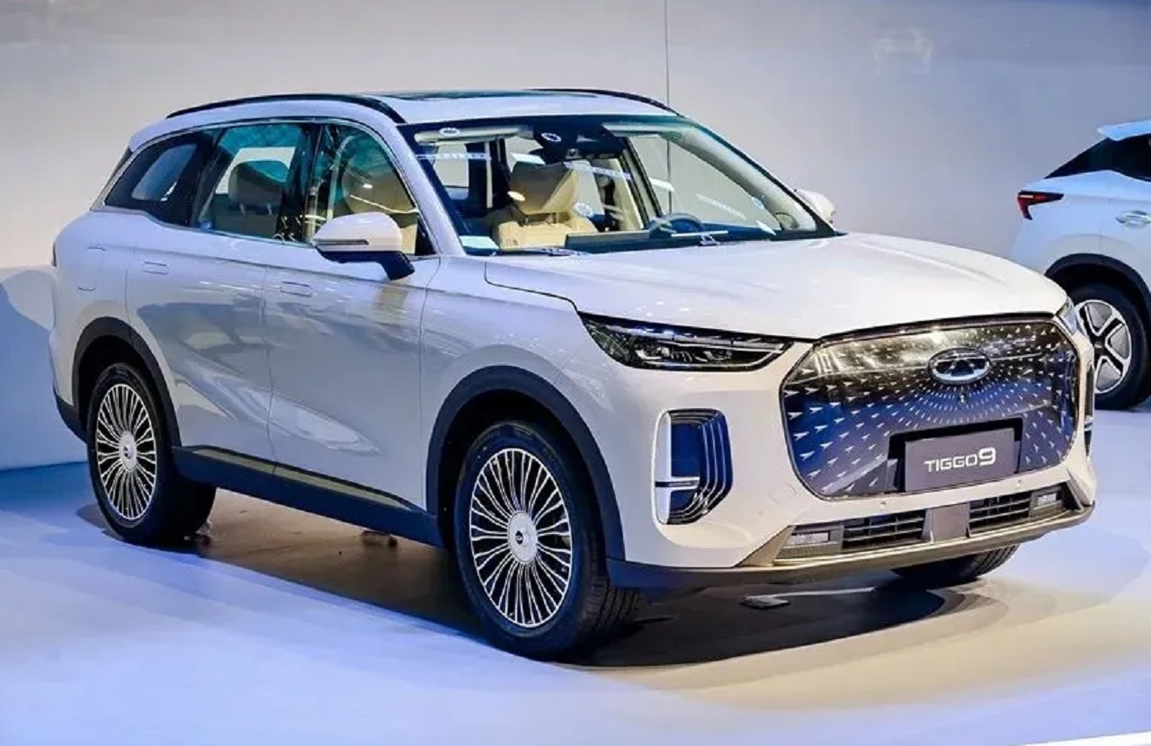 Chery meluncurkan Tiggo 9 sebagai model facelift dari SUV yang hadir dalam lima varian berbeda. SP/ JKT