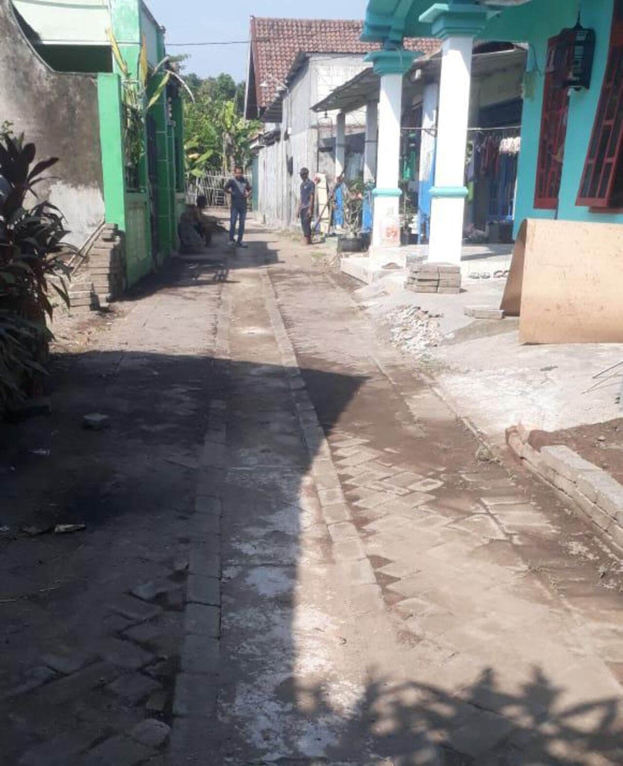 Pembangunan gorong-gorong di RT 04- RT 01 Desa Tanggul. SP/JUM