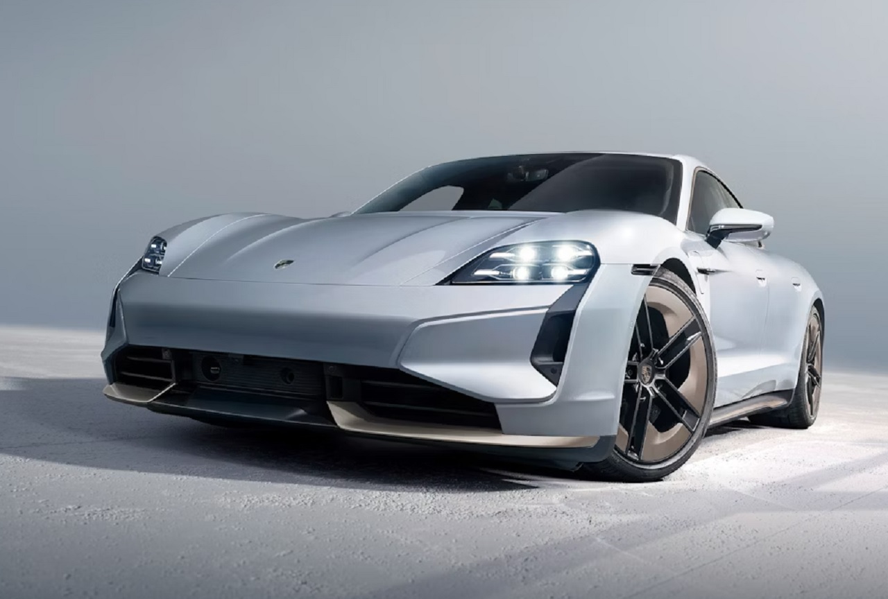 Produsen spesialis mobil sport Porsche model Porsche. SP/ JKT