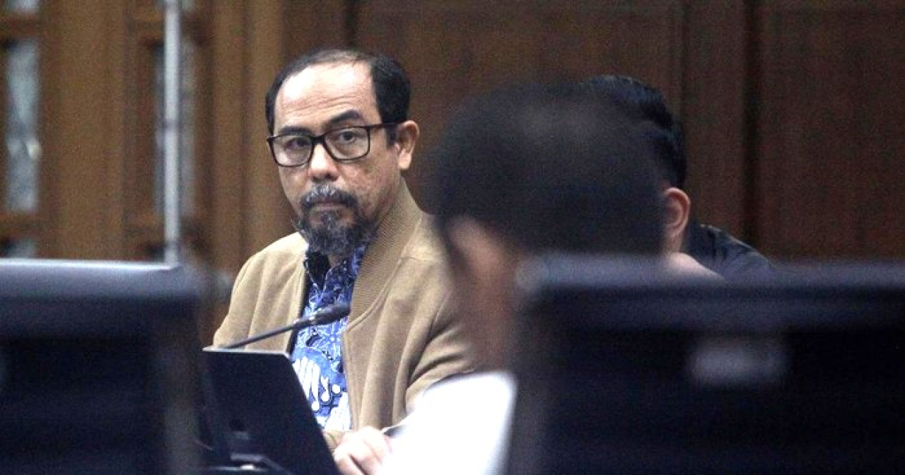 Ekspresi hakim agung nonaktif Gazalba Saleh saat kembali disidang dalam perkara kasus gratifikasi dan TPPU di Pengadilan Tipikor Jakarta, Kamis (18/7/2024).