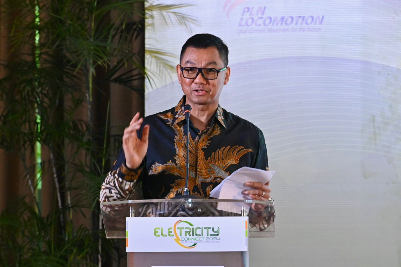 Dirut PLN Darmawan Prasodjo saat menyampaikan sambutannya dalam peluncuran Electricity Connect di Hotel Dharmawangsa, Jakarta pada (17/7/2024). Foto/Humas PLN