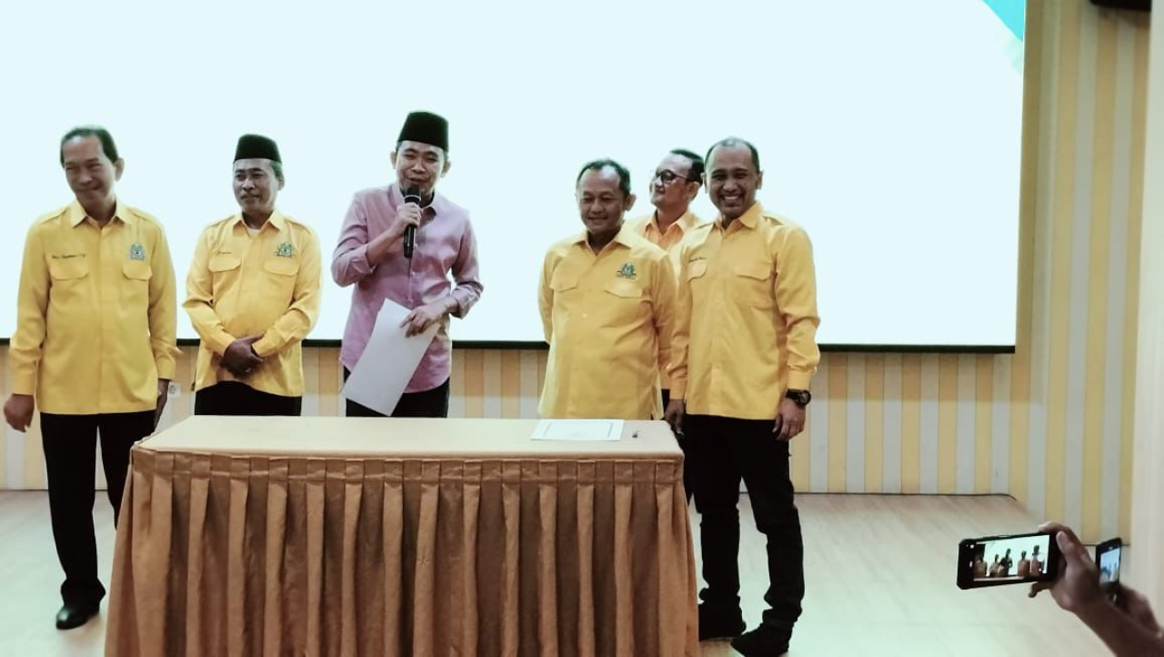 Momen Pj Wali Kota Mojokerto Moh. Ali Kuncoro melantik lima pejabat esselon II. SP/ DWI