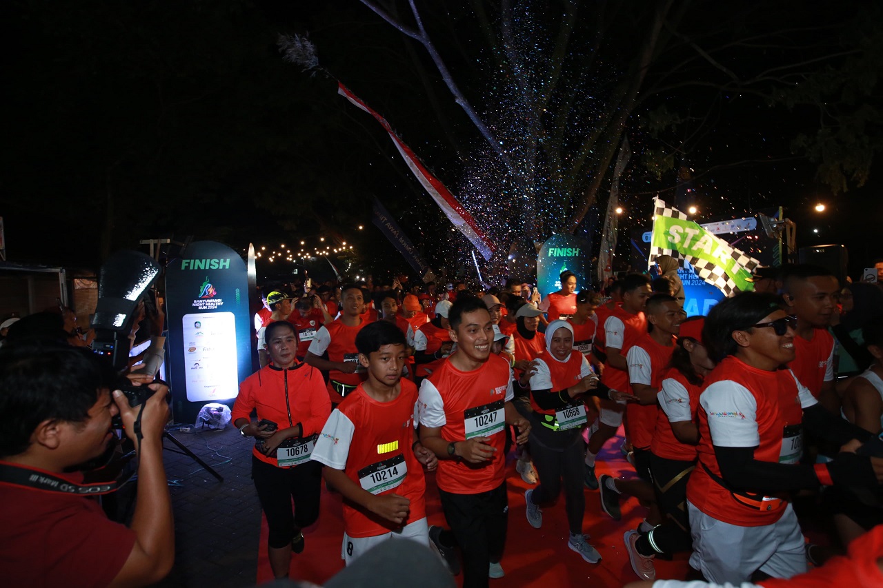 Event Healthy Night Run di Banyuwangi yang meriah diikuti 700 pelari dari berbagai daerah. SP/ BYW