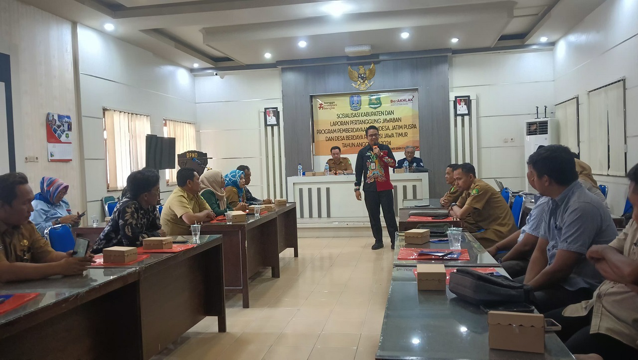 Kegiatan Sosialisasi Kabupaten dan Bimbingan Teknis Laporan Pertanggung Jawaban Program BKK(Bantuan Keuangan Khusus) Provinsi Jawa Timur. SP/Rahman