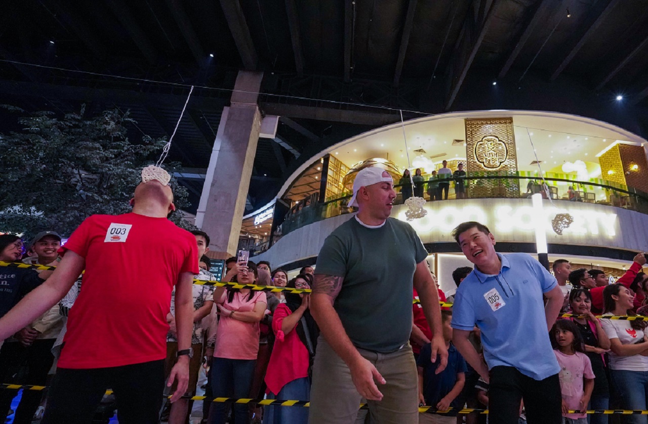 Keseruan serangkaian lomba yang digelar Pakuwon Mall Surabaya dalam rangka memperingati HUT RI ke-79. SP/ Zisti