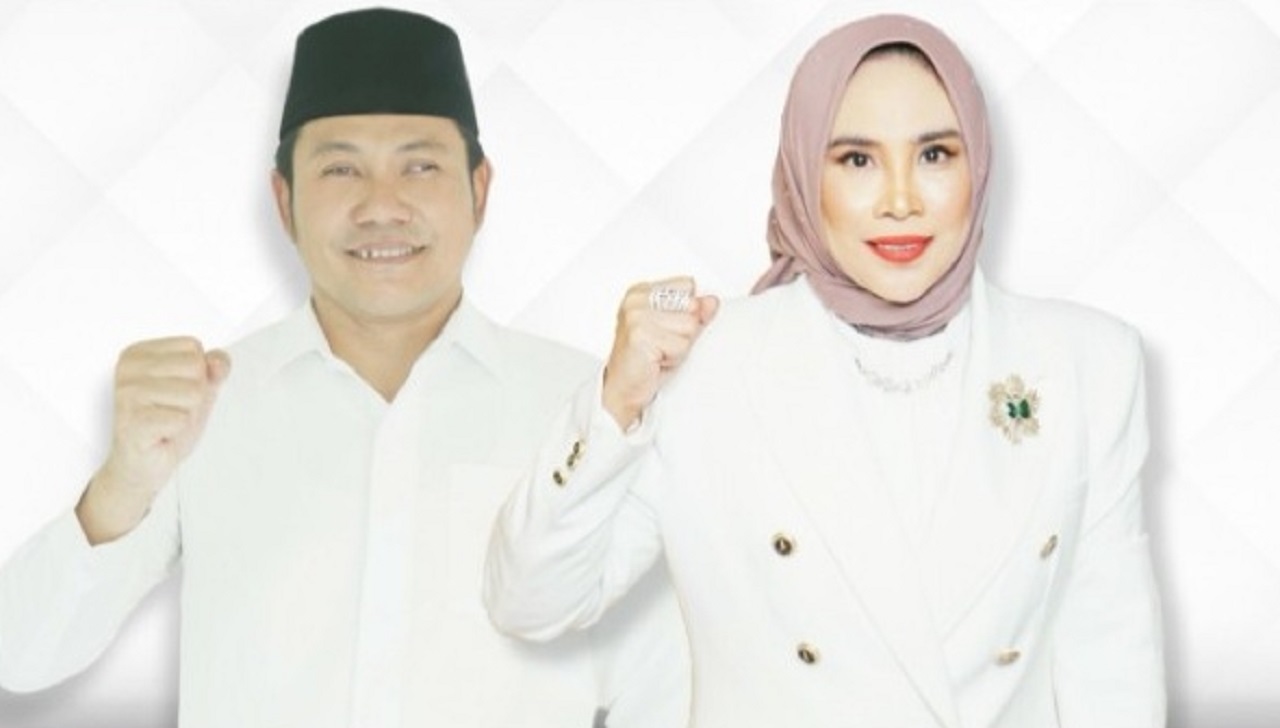 Pasangan Calon Bupati dan Wakil Bupati (Wabup) Sidoarjo Subandi-Mimik Idayana. SP/ HIKMAH