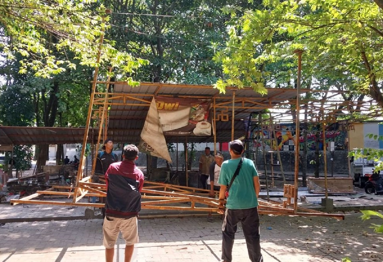 Realisasi progres pembangunan Gedung Ekraf di Kabupaten Ponorogo, Jawa Timur. SP/ PNG