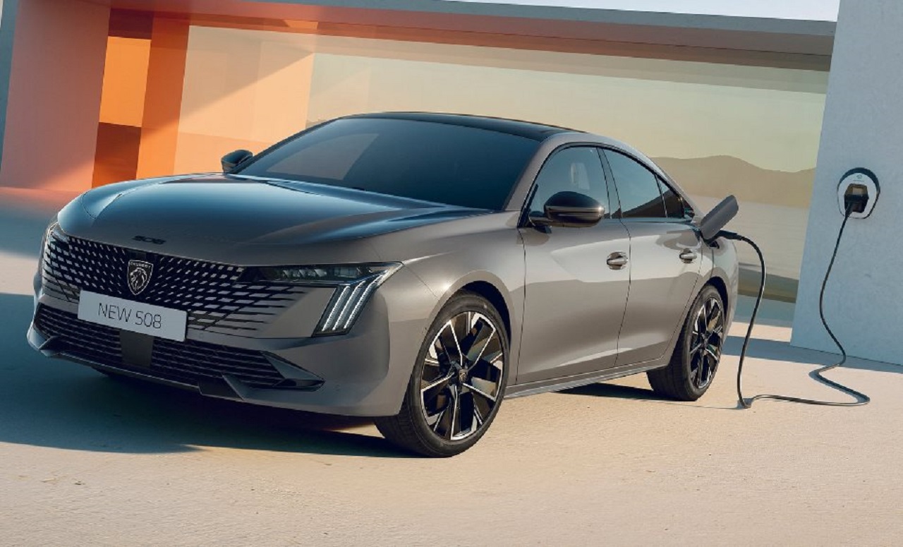 Peugeot New 508. SP/ JKT