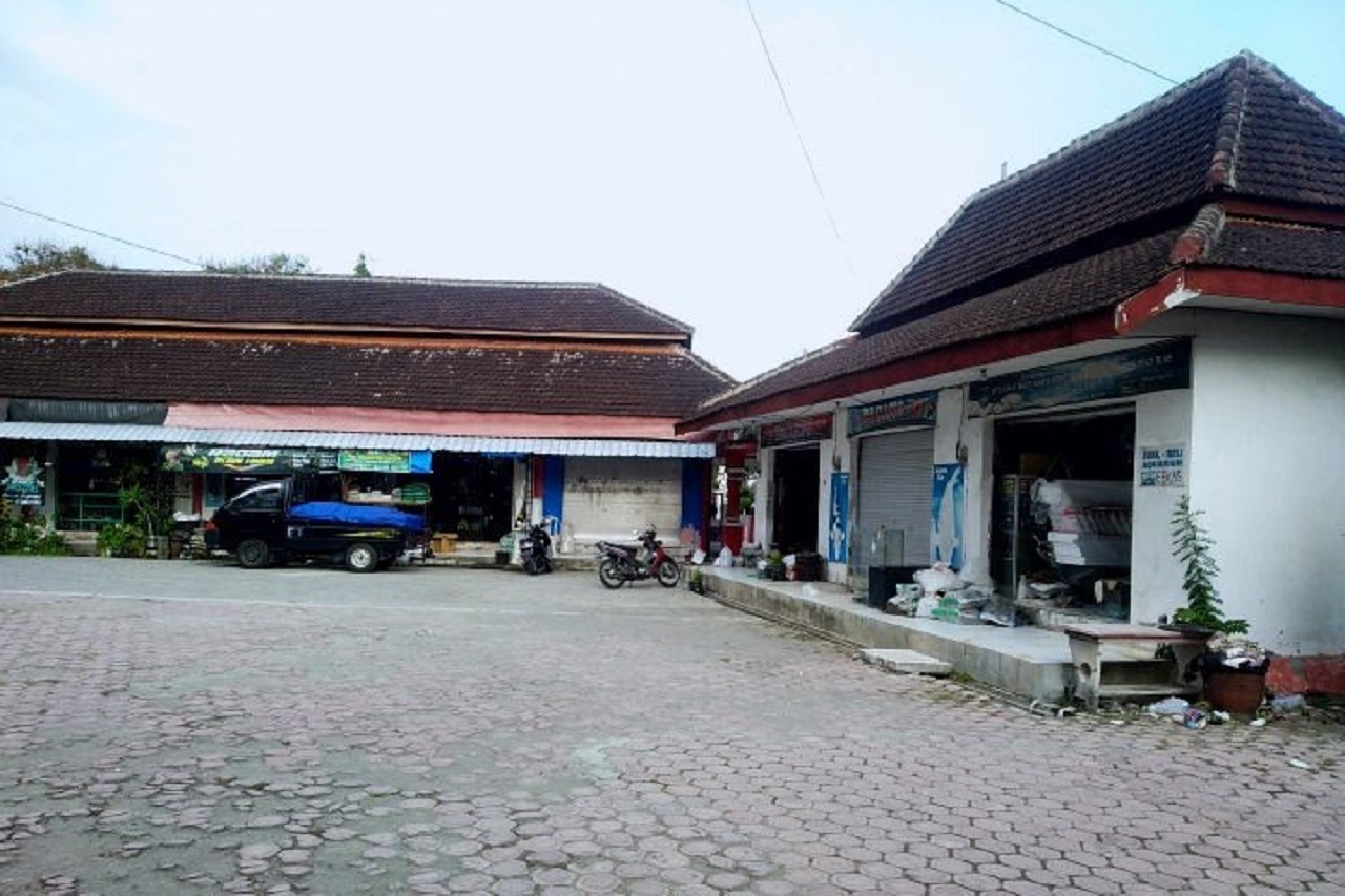 Progres pengerjaan rehabilitasi Pasar Ikan Hias Kota Blitar yang terus dikebut hingga mencapai 24 persen. SP/ BLT