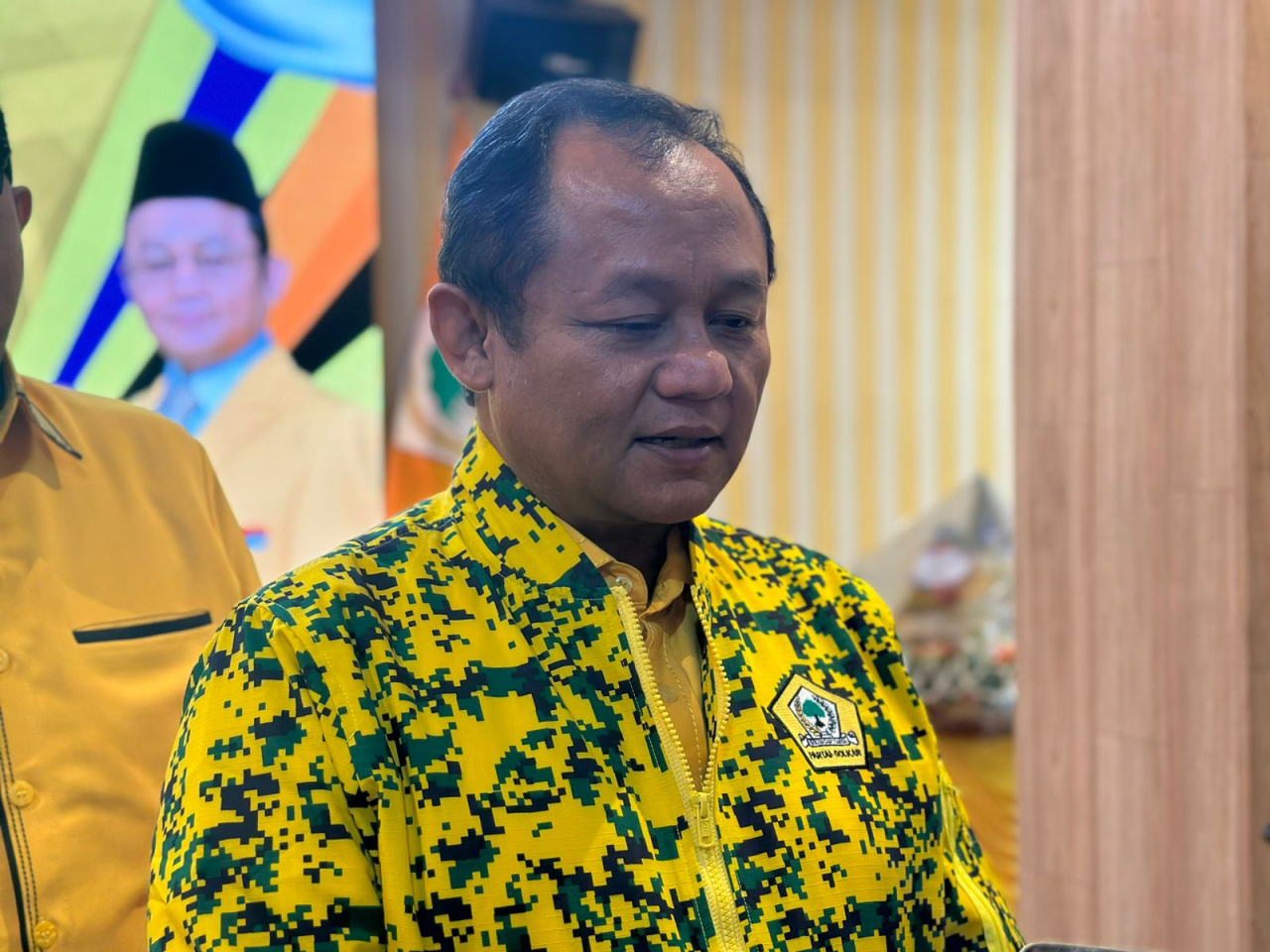 Ketua DPD Partai Golkar Jatim H. M Sarmuji.