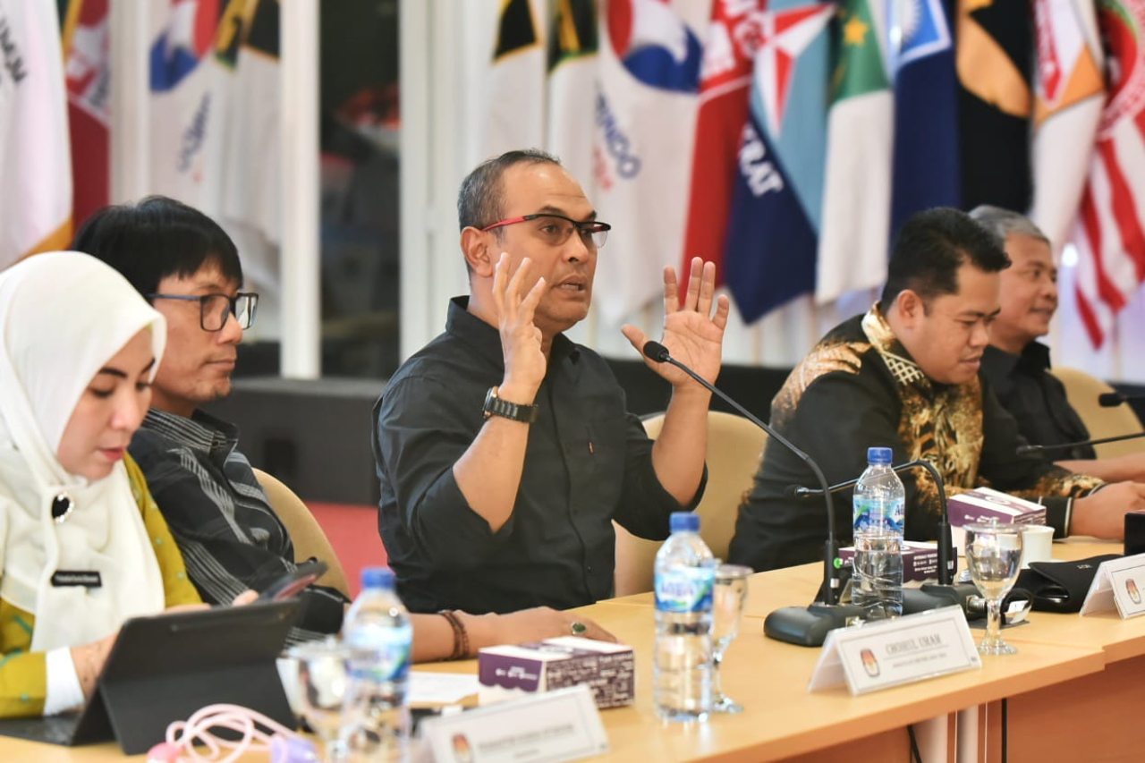 Divisi Teknis KPU Jatim Choirul Umam. Foto : Byob /SP