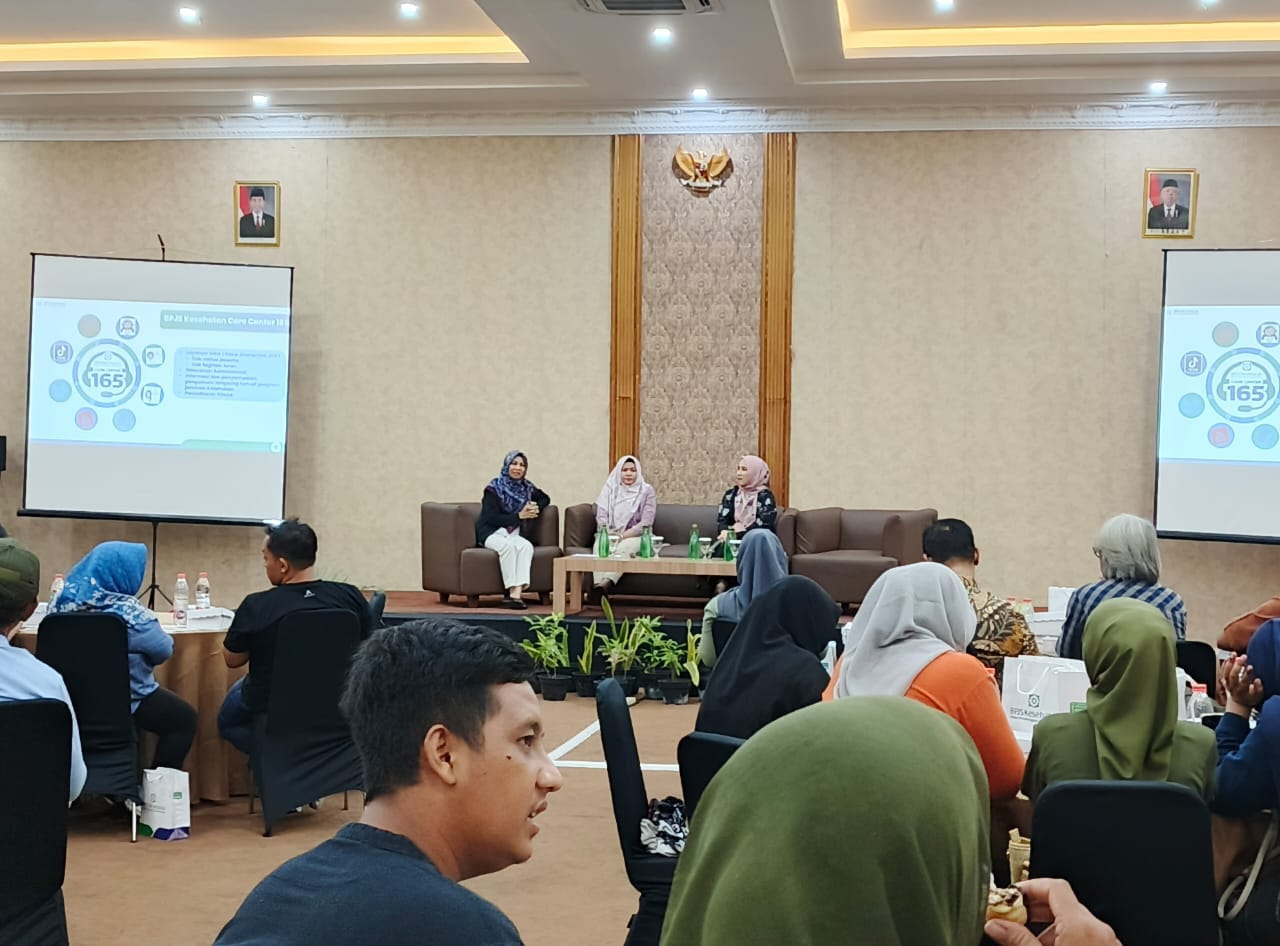 Kepala BPJS Mojokerto Elke Winasari saat media gathering dengan para wartawan di Lyn Hotel Mojokerto. SP/Dwy AS