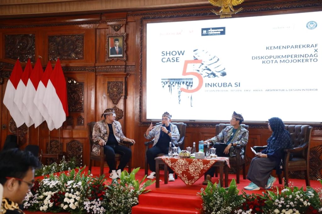 talkshow show case hasil inovasi 5 subsektor bersama Menteri Pariwisata dan Ekonomi Kreatif (Menparekraf) RI Sandiaga Salahuddin Uno