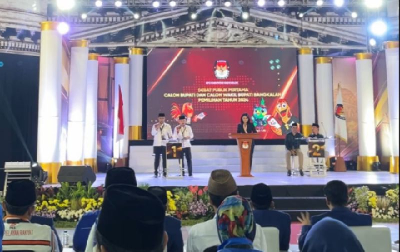 Debat kandidat sesi pertama untuk calon bupati dan wakil bupati Bangkalan 2024.