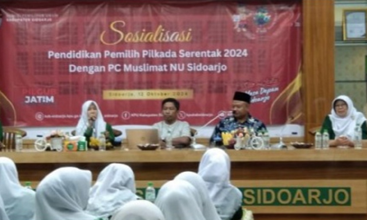 Kegiatan sosialisasi sekaligus pendidikan politik yang digelar KPU Sidoarjo bekerjasama dengan Pengurus Cabang (PC) Muslimat NU Kabupaten Sidoarjo. SP/ HIKMAH