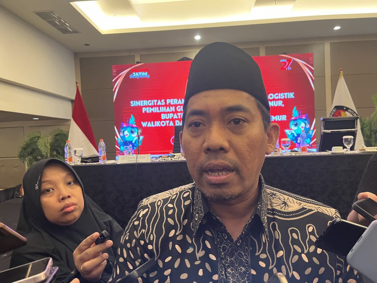 Komisioner KPU Jatim Miftahul Rozaq.