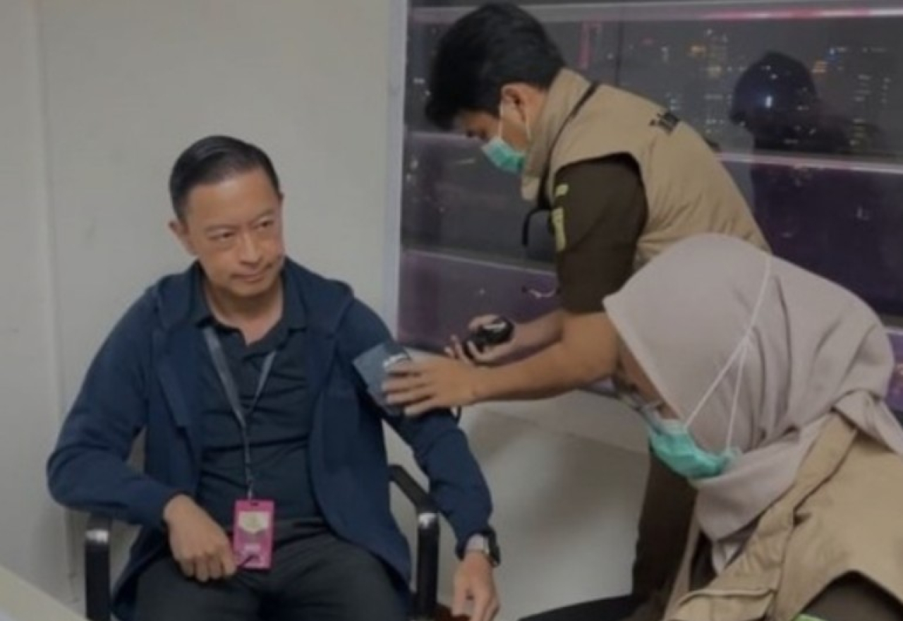 Tom Lembong saat jalani tes kesehatan.