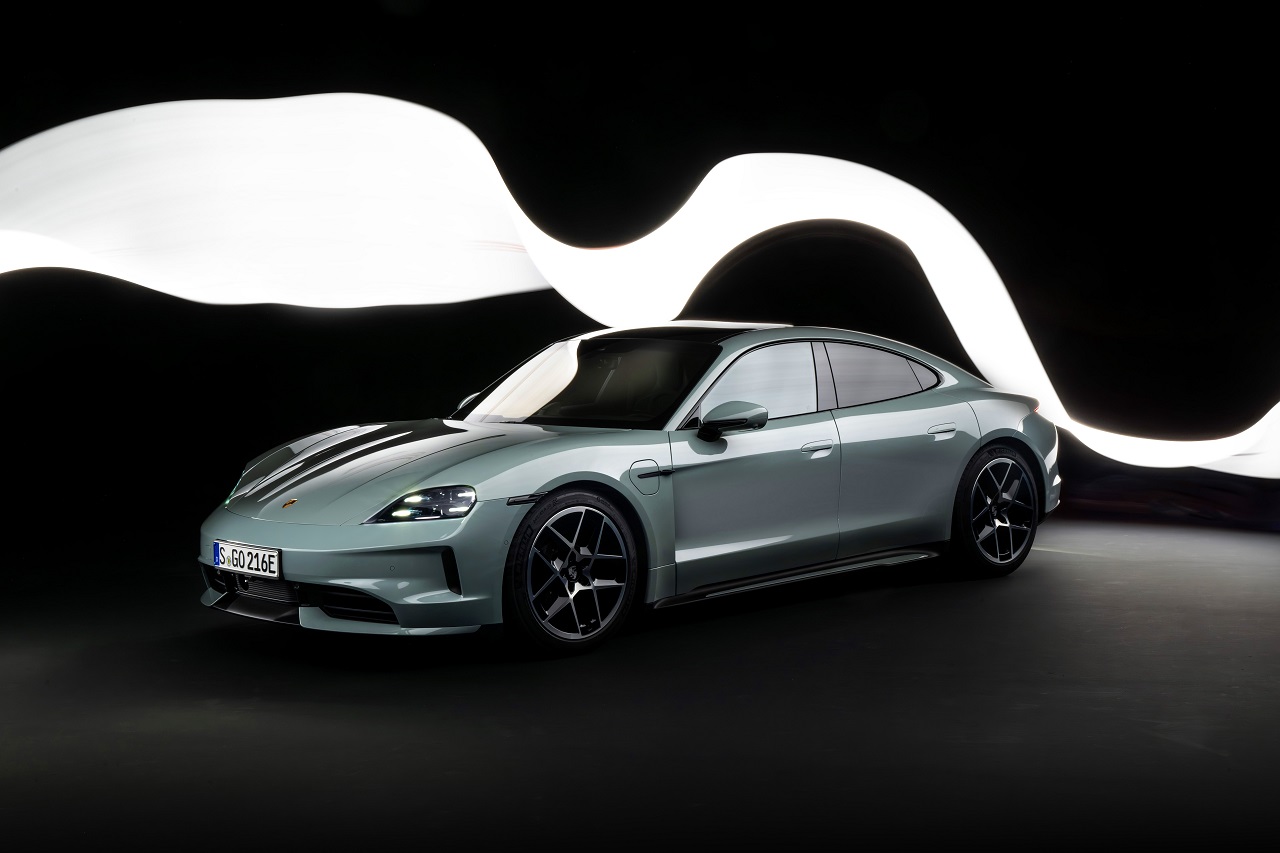 Porsche Taycan 2025. SP/ JKT