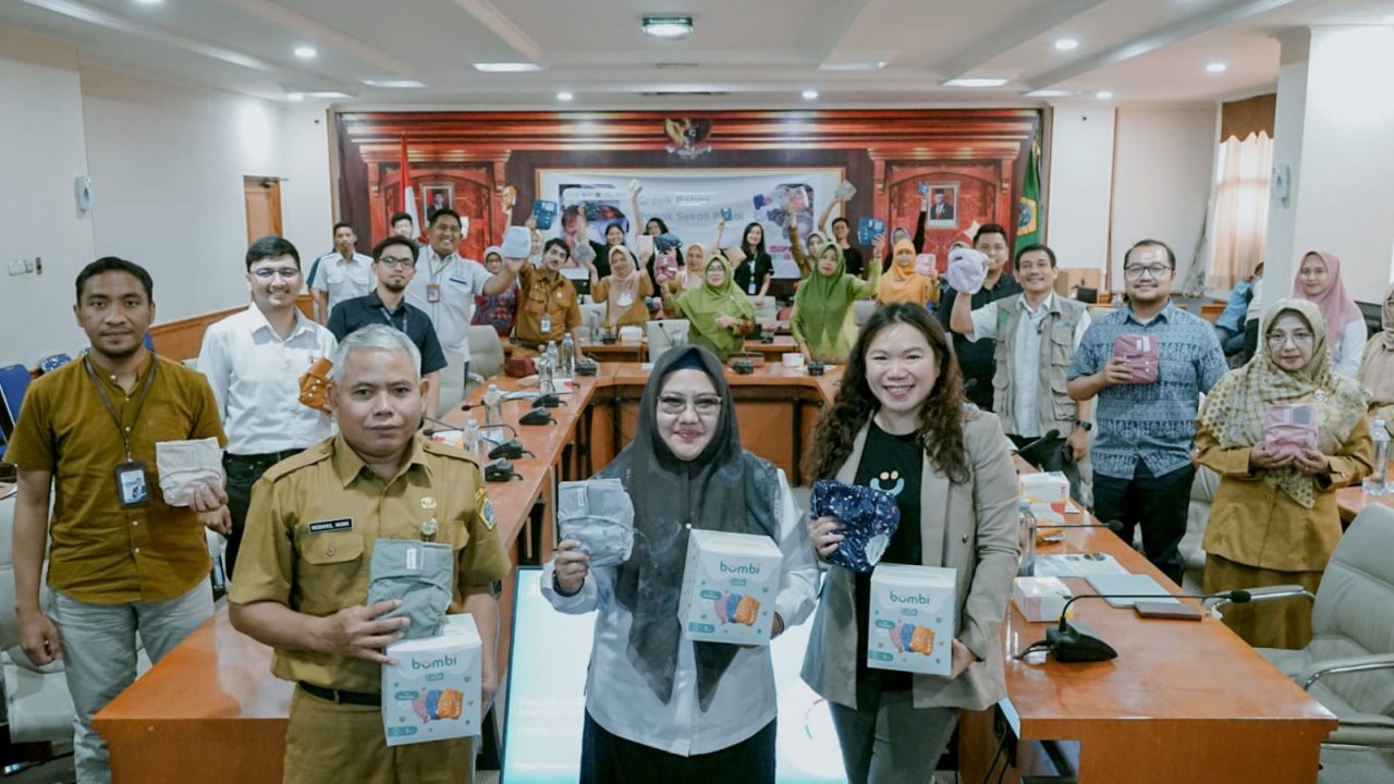 Plt Bupati Gresik Aminatun Habibah saat menghadiri sosialisasi Gresik Bebas Popok Sekali Pakai di Kantor Bupati Gresik, Selasa (15/10). SP/M Aidid