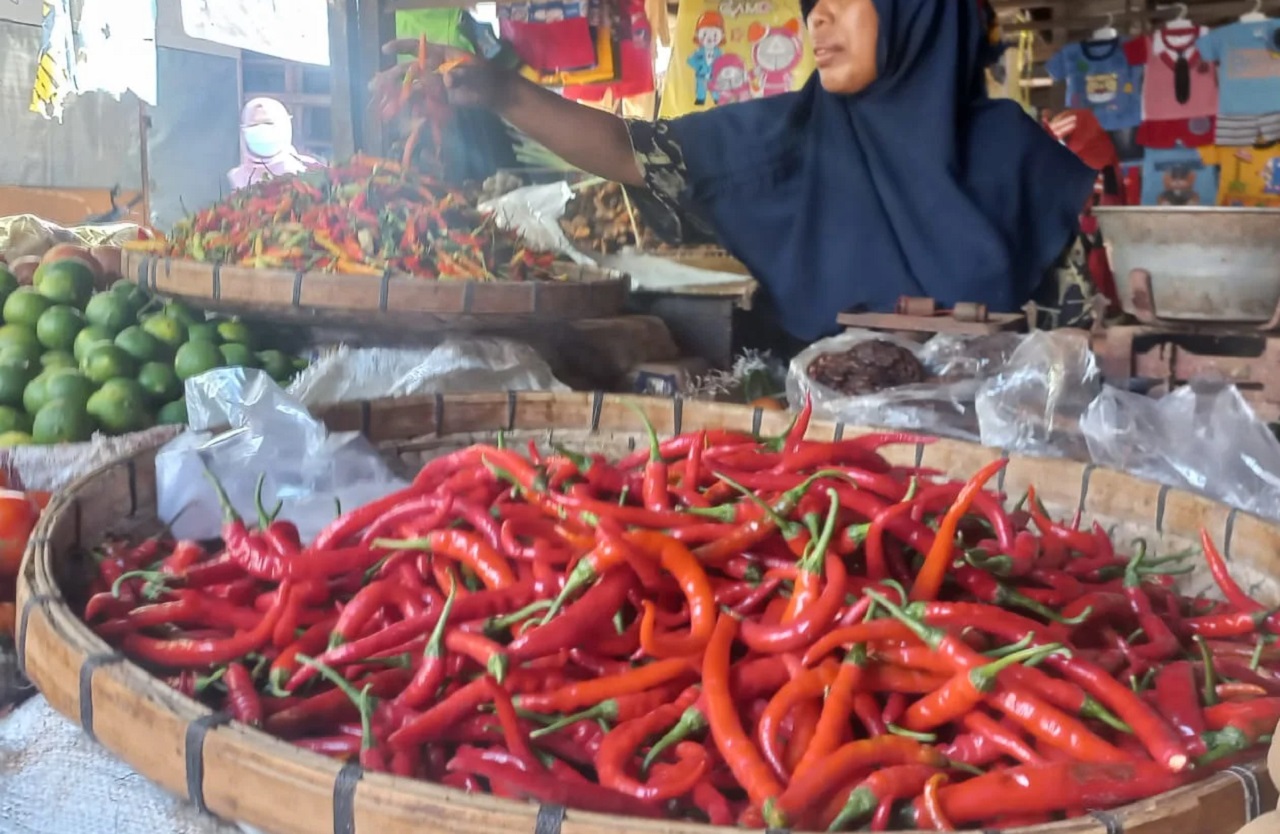 Ilustrasi. Penjual cabai besar merah di di Pasar Besar Kota Pasuruan, Jawa Timur. SP/ PSR