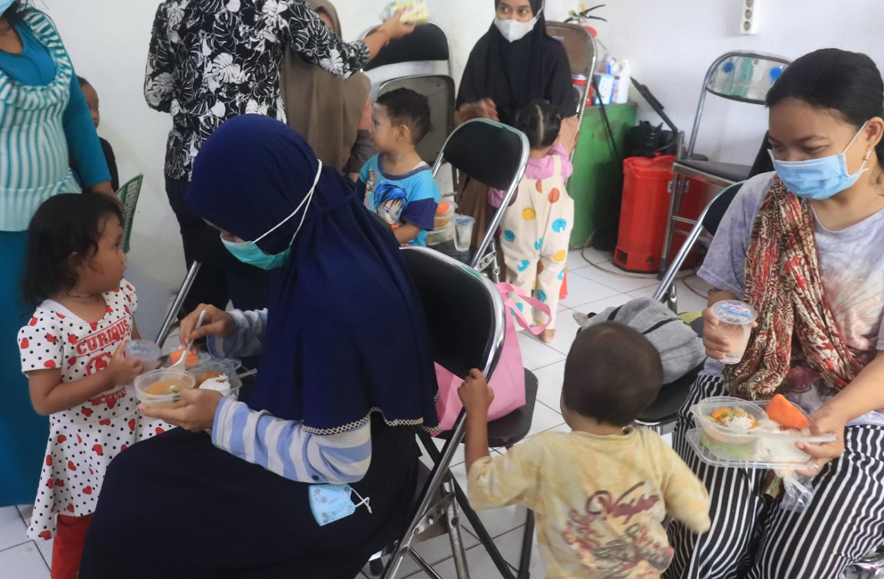Ilustrasi. Cek kesehatan balita di Pemkot Pasuruan, Jawa Timur. SP/ PSR