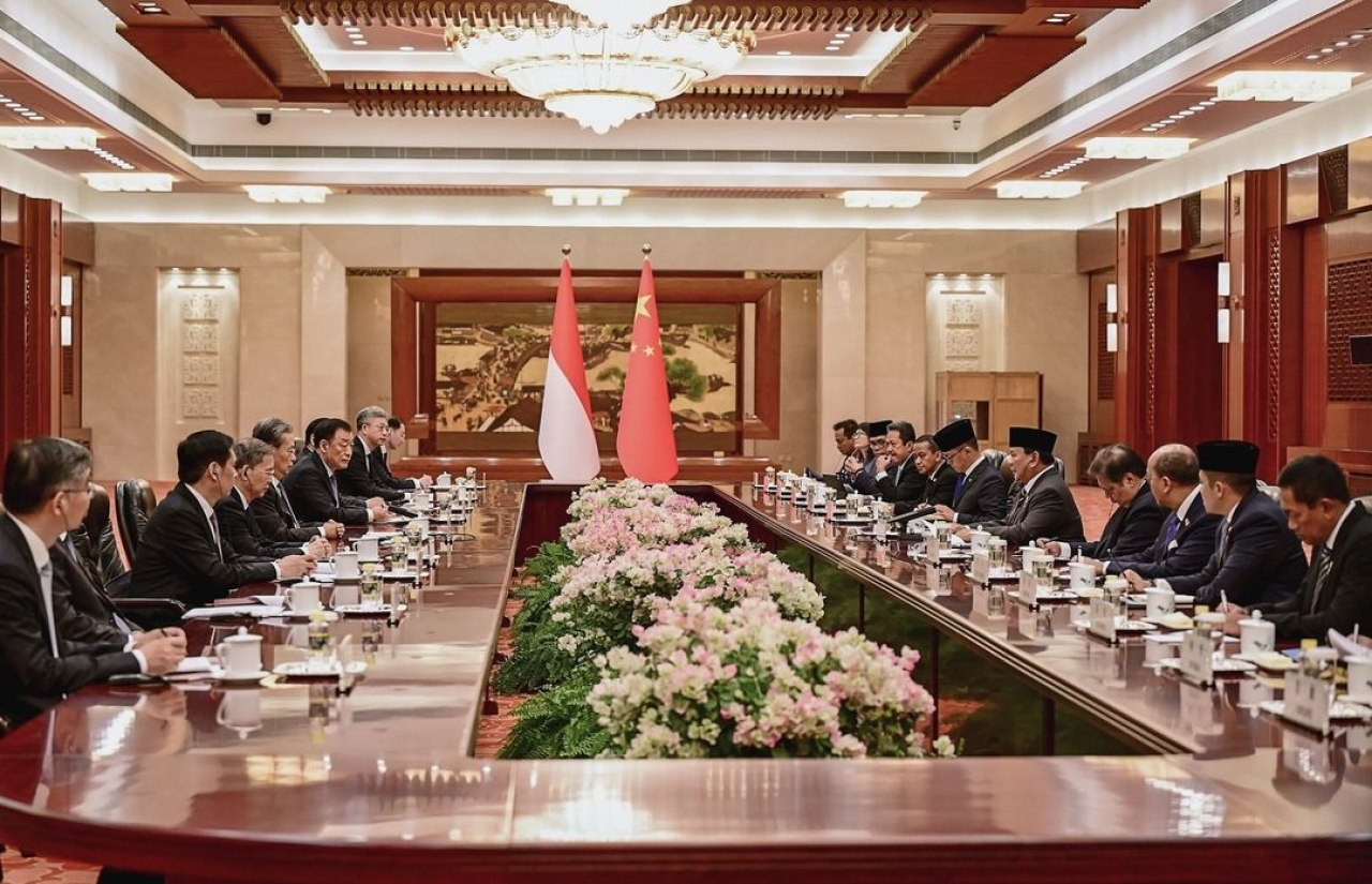 Presiden Prabowo Subianto, diterima Presiden China, Xi Jinping, dan sejumlah menteri dan pejabat di China, dalam rangka kerjasama terutama di pangan, pengembangan pendidikan, hingga belajar pengentasan kemiskinan.