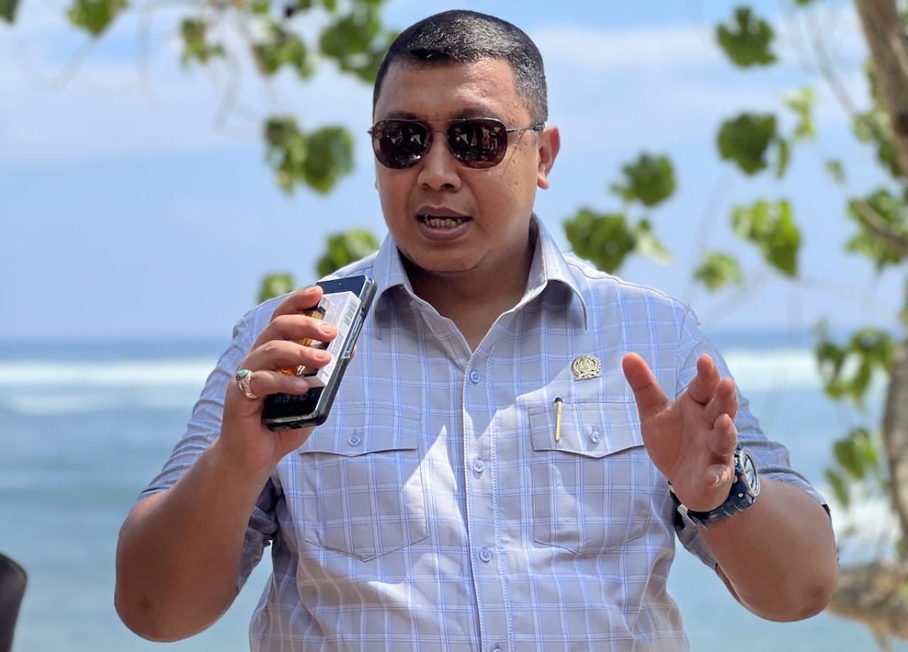 Wakil Ketua Komisi B DPRD Jatim Chusni Mubarok