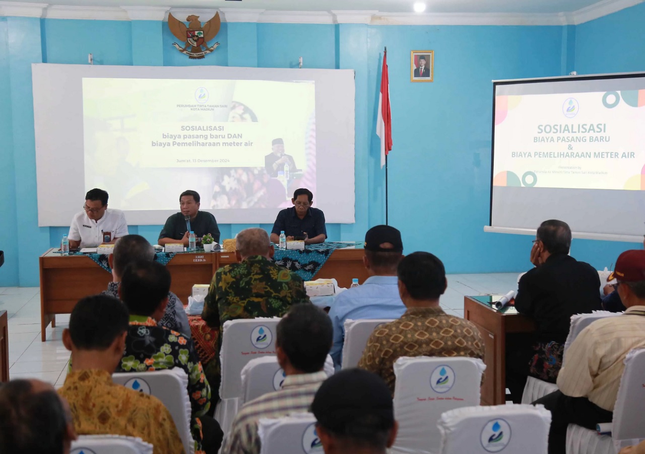 Kegiatan sosialisasi kenaikan tarif layanan biaya pasang baru dan biaya pemeliharaan meter mulai Januari 2025 sebagai upaya peningkatan pelayanan oleh Perusahaan Daerah Air Minum (PDAM) Tirta Taman Sari Kota Madiun. SP/ MDN