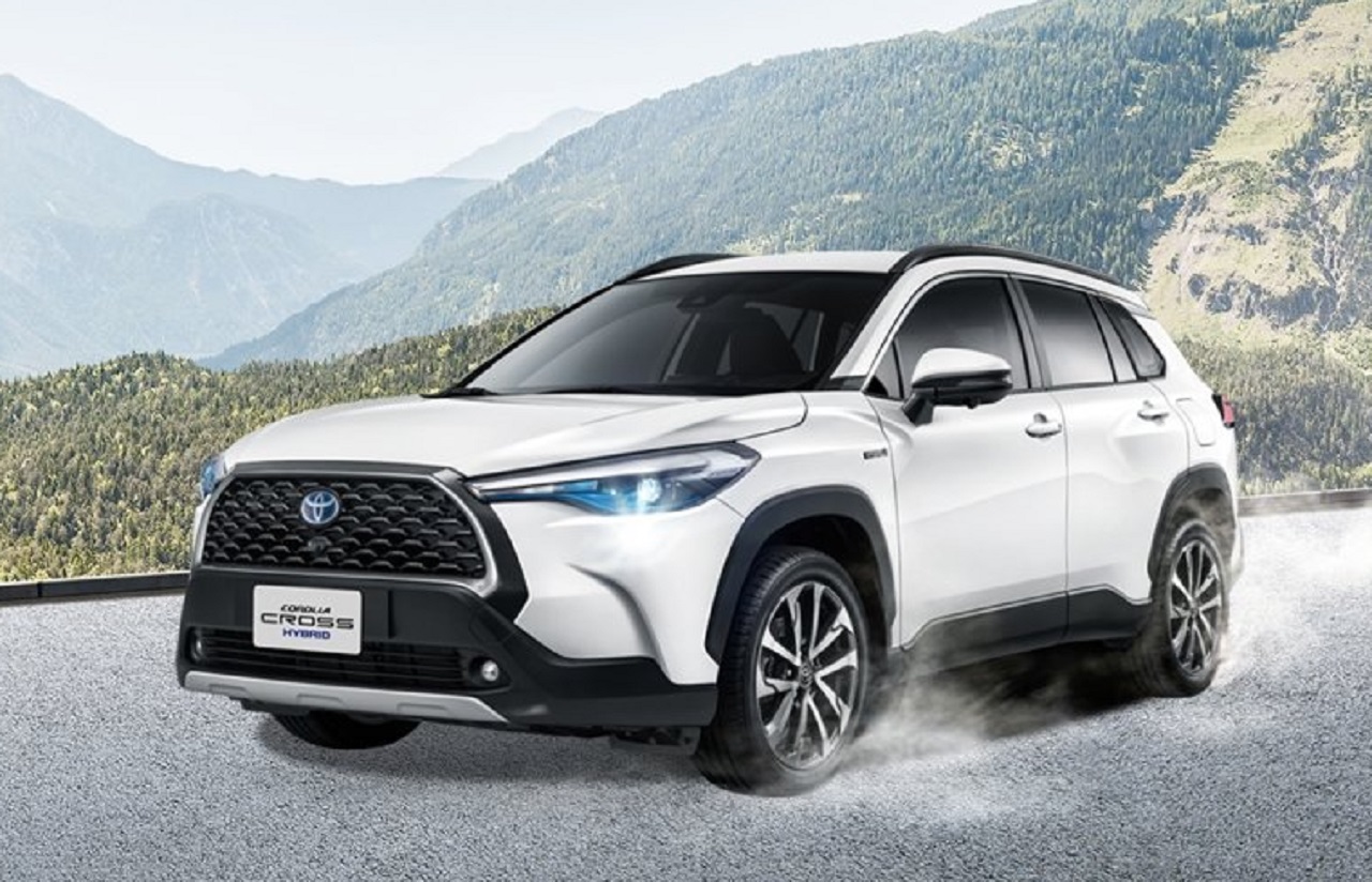 Toyota Corolla Cross Hybrid. SP/ JKT