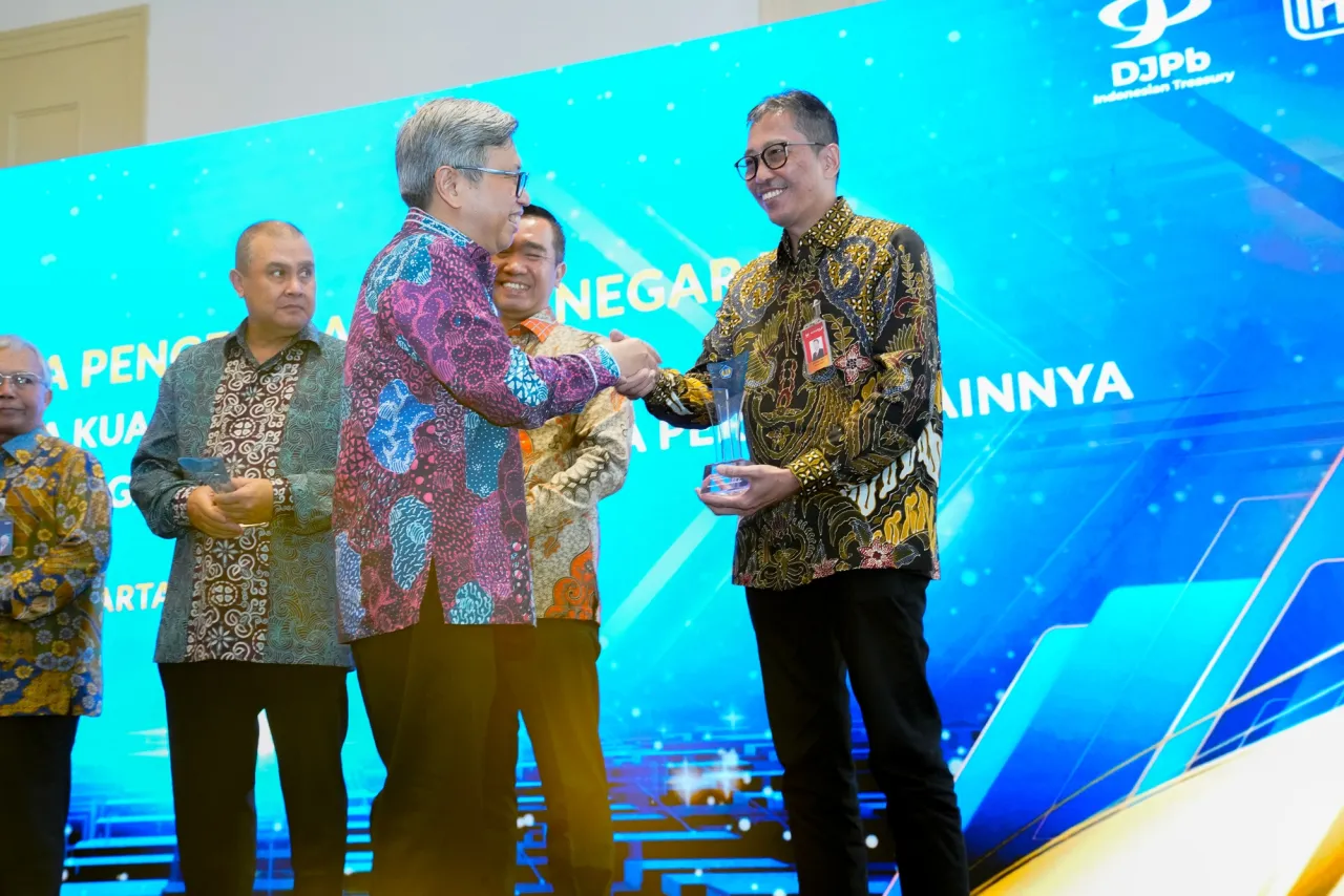Tingkatkan Sinergi Keuangan, Bank Jatim Tandatangani Perjanjian Kerja Sama Pengelolaan Kas Negara