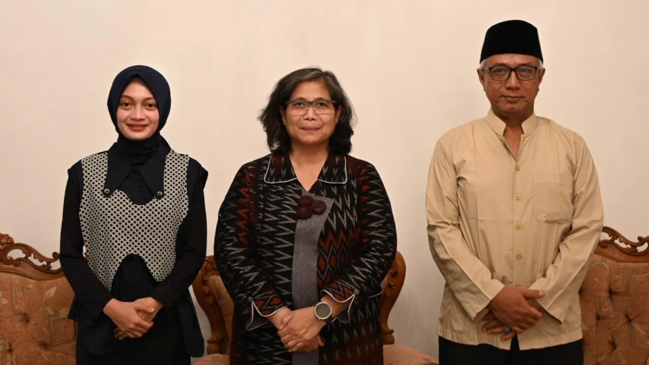 Mbak Vinanda - Gus Qowim Bertemu Pj Wali Kota Kediri Zanariah Secara Tertutup, Ini Pembahasannya